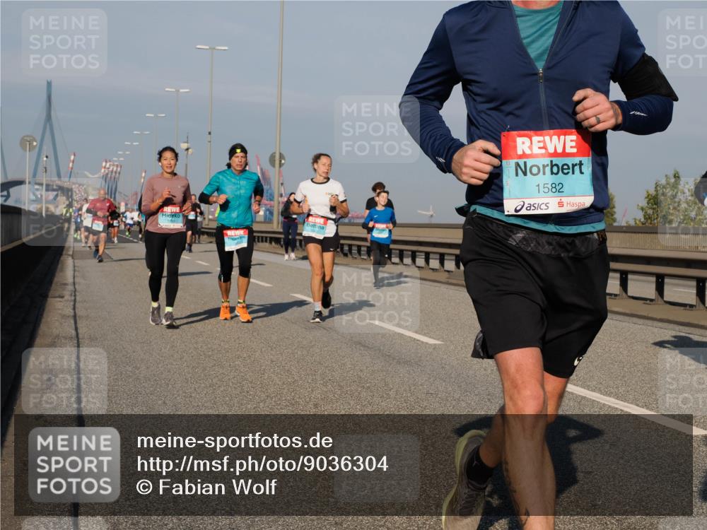 03.10.2025 - Köhlbrandbrückenlauf Fabian Wolf http://msf.ph/oto/9036304 03.10.2025 09:51:00 Position 3 1582 meine-sportfotos.de
