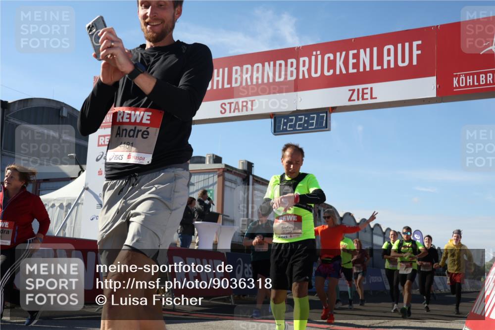 03.10.2025 - Köhlbrandbrückenlauf Luisa Fischer http://msf.ph/oto/9036318 03.10.2025 13:22:35 Ziel 4481, 4482, 4508, 5122, 5125, 5167, 5213, 5214, 5272, 5675, 5839, 5928, 5933, 5982, 6261, 6300, 6413, 6733 meine-sportfotos.de