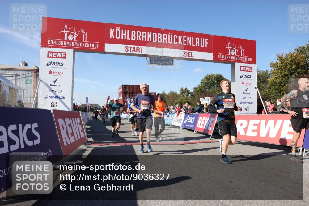 03.10.2025 - Köhlbrandbrückenlauf Lena Gebhardt http://msf.ph/oto/9036327 03.10.2025 13:13:15 Ziel 4191, 4193, 4223, 4373, 4463, 4513, 4583, 4748, 4853, 5025, 5034, 5204, 5678, 5852, 6393, 6705, 6725, 6742, 6755, 6788, 6789, 6818 meine-sportfotos.de