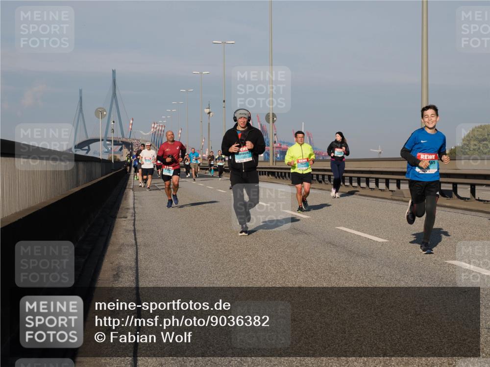 03.10.2025 - Köhlbrandbrückenlauf Fabian Wolf http://msf.ph/oto/9036382 03.10.2025 09:51:04 Position 3 1559 meine-sportfotos.de