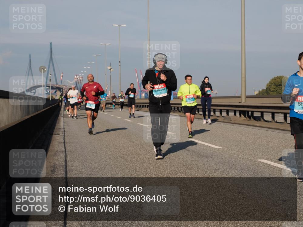 03.10.2025 - Köhlbrandbrückenlauf Fabian Wolf http://msf.ph/oto/9036405 03.10.2025 09:51:06 Position 3 1559, 3 meine-sportfotos.de