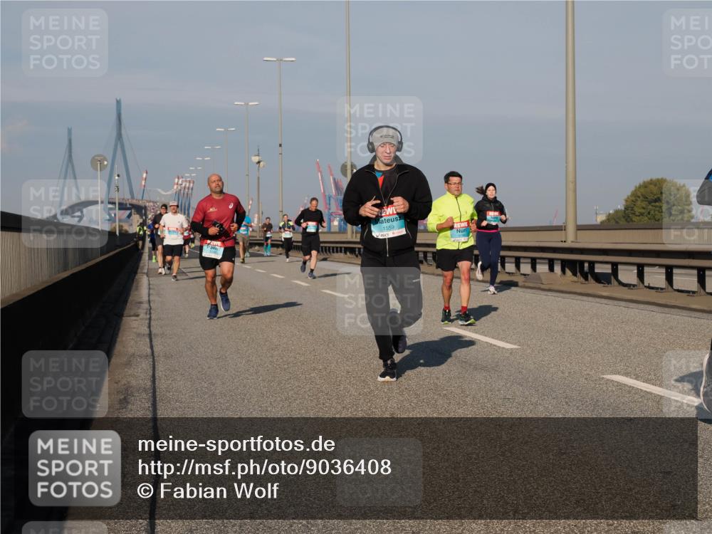 03.10.2025 - Köhlbrandbrückenlauf Fabian Wolf http://msf.ph/oto/9036408 03.10.2025 09:51:06 Position 3 1559 meine-sportfotos.de