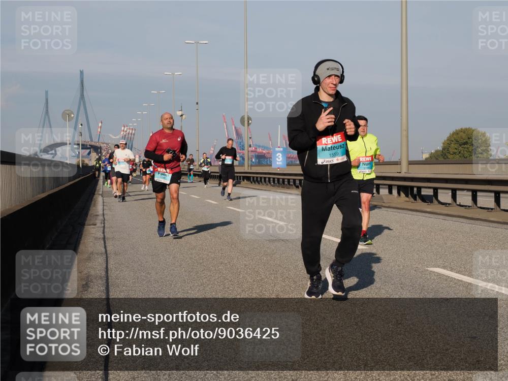 03.10.2025 - Köhlbrandbrückenlauf Fabian Wolf http://msf.ph/oto/9036425 03.10.2025 09:51:07 Position 3 1559 meine-sportfotos.de