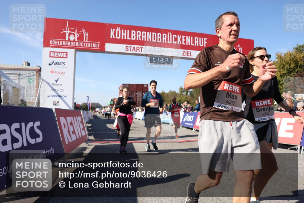 03.10.2025 - Köhlbrandbrückenlauf Lena Gebhardt http://msf.ph/oto/9036426 03.10.2025 13:13:22 Ziel 4191, 4223, 4324, 4373, 4383, 4448, 4463, 4513, 4583, 4853, 5025, 5034, 5204, 5261, 5358, 5678, 5852, 6788, 6789, 6818 meine-sportfotos.de