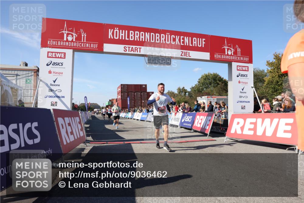 03.10.2025 - Köhlbrandbrückenlauf Lena Gebhardt http://msf.ph/oto/9036462 03.10.2025 13:13:24 Ziel 4191, 4223, 4324, 4373, 4383, 4448, 4463, 4513, 4583, 4853, 5034, 5204, 5261, 5358, 5852, 6788, 6789, 6818 meine-sportfotos.de