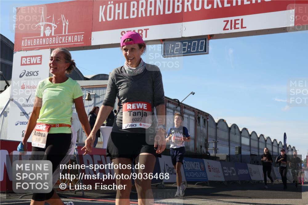 03.10.2025 - Köhlbrandbrückenlauf Luisa Fischer http://msf.ph/oto/9036468 03.10.2025 13:22:59 Ziel 4350, 4602, 4603, 4964, 4987, 5046, 5189, 5812, 5924, 5925, 6027, 6070 meine-sportfotos.de