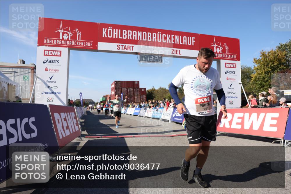 03.10.2025 - Köhlbrandbrückenlauf Lena Gebhardt http://msf.ph/oto/9036477 03.10.2025 13:13:25 Ziel 4065, 4191, 4223, 4324, 4373, 4383, 4448, 4463, 4583, 4853, 5034, 5204, 5261, 5358, 6788, 6789, 6818 meine-sportfotos.de