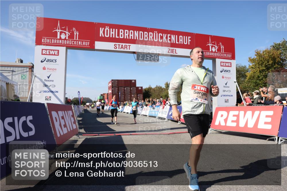 03.10.2025 - Köhlbrandbrückenlauf Lena Gebhardt http://msf.ph/oto/9036513 03.10.2025 13:13:28 Ziel 4065, 4223, 4324, 4383, 4448, 4580, 4583, 4853, 5034, 5147, 5261, 5358, 6788, 6789 meine-sportfotos.de