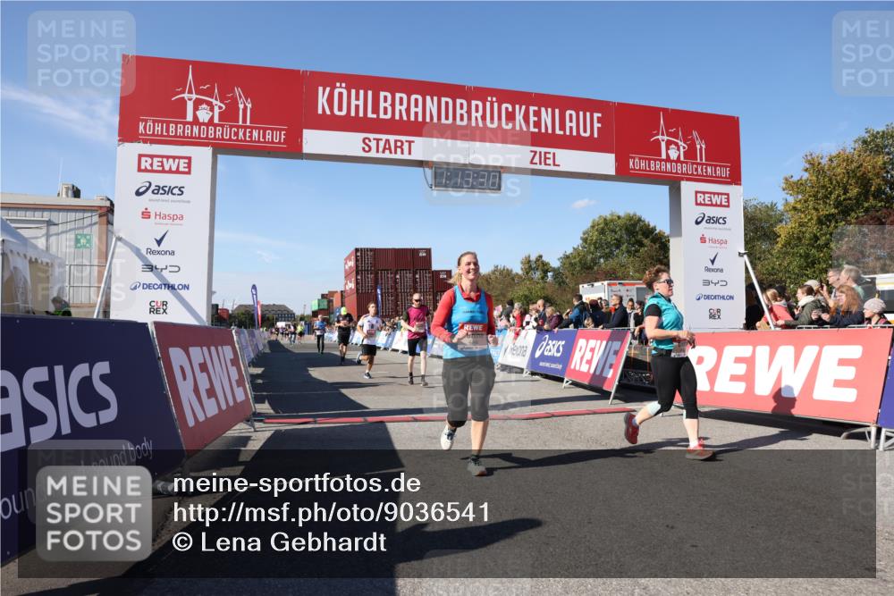 03.10.2025 - Köhlbrandbrückenlauf Lena Gebhardt http://msf.ph/oto/9036541 03.10.2025 13:13:30 Ziel 4065, 4324, 4383, 4448, 4580, 4595, 4853, 5034, 5147, 5261, 5358, 6788, 6789 meine-sportfotos.de