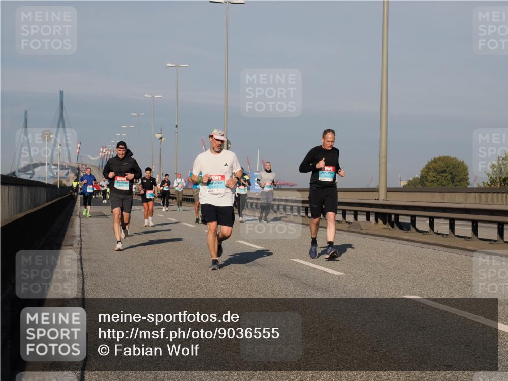 03.10.2025 - Köhlbrandbrückenlauf Fabian Wolf http://msf.ph/oto/9036555 03.10.2025 09:51:13 Position 3 3481 meine-sportfotos.de