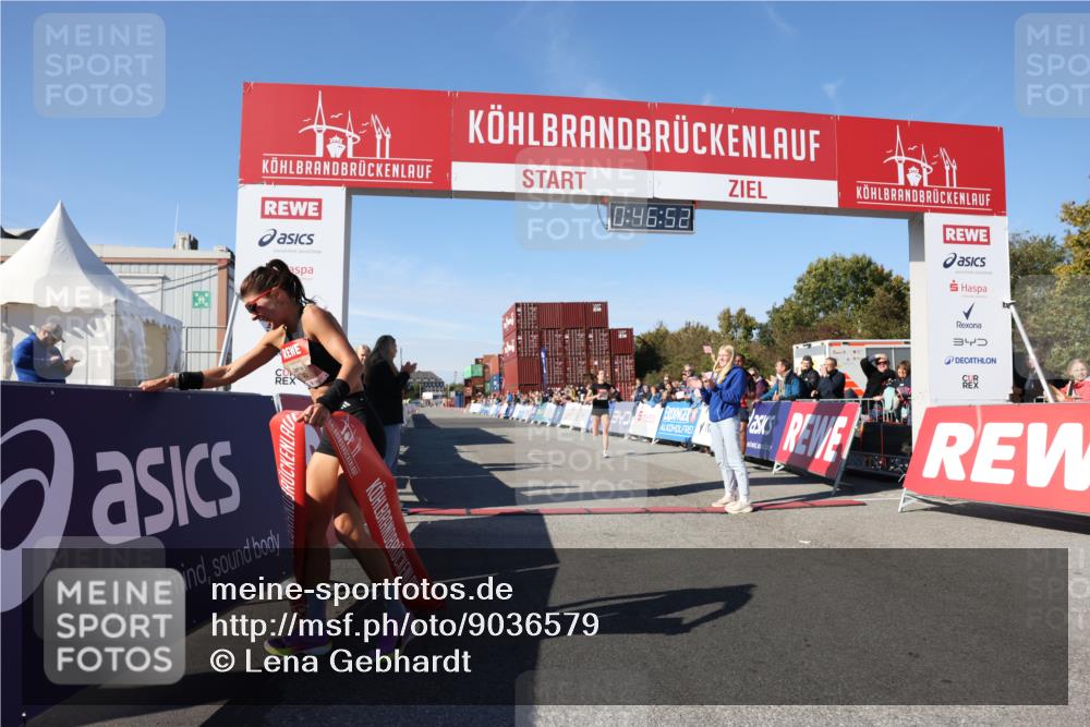 03.10.2025 - Köhlbrandbrückenlauf Lena Gebhardt http://msf.ph/oto/9036579 03.10.2025 12:46:53 Ziel 4027, 6483, 6516, 6740 meine-sportfotos.de