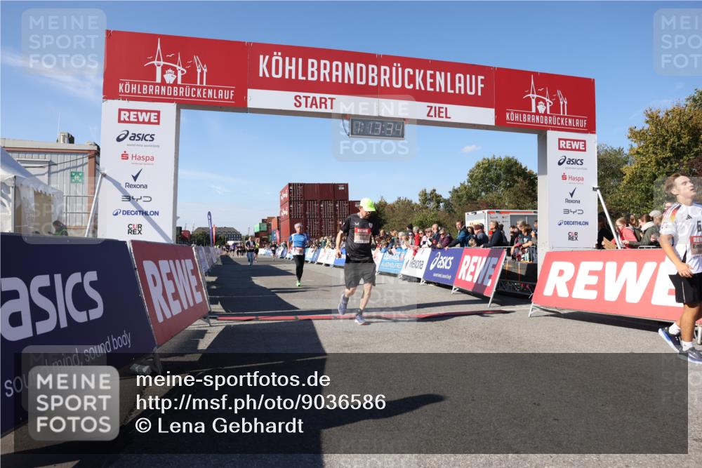 03.10.2025 - Köhlbrandbrückenlauf Lena Gebhardt http://msf.ph/oto/9036586 03.10.2025 13:13:35 Ziel 4065, 4324, 4383, 4448, 4461, 4580, 4595, 5147, 5908 meine-sportfotos.de