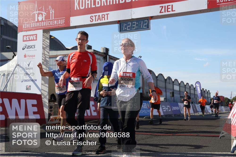 03.10.2025 - Köhlbrandbrückenlauf Luisa Fischer http://msf.ph/oto/9036588 03.10.2025 13:23:11 Ziel 4339, 4350, 4553, 4904, 4905, 4964, 4987, 5076, 5573, 5712, 5716, 6070, 6071, 6652 meine-sportfotos.de