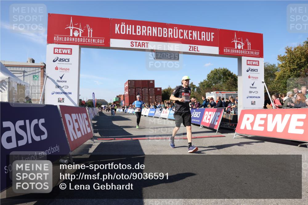 03.10.2025 - Köhlbrandbrückenlauf Lena Gebhardt http://msf.ph/oto/9036591 03.10.2025 13:13:35 Ziel 4065, 4324, 4383, 4448, 4461, 4580, 4595, 5147, 5908 meine-sportfotos.de