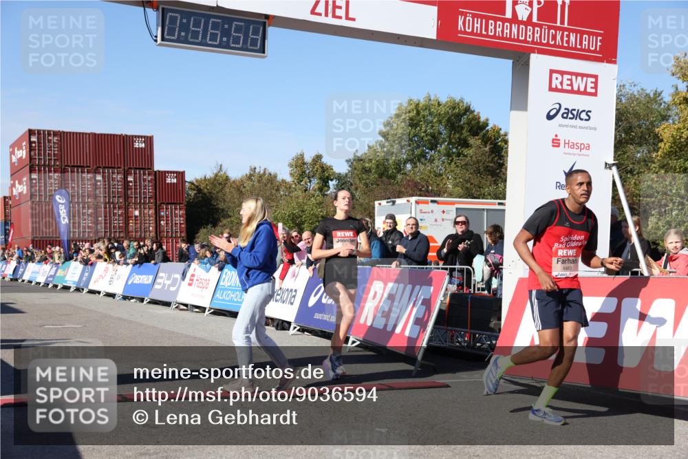 03.10.2025 - Köhlbrandbrückenlauf Lena Gebhardt http://msf.ph/oto/9036594 03.10.2025 12:46:54 Ziel 6483, 6516, 6740 meine-sportfotos.de