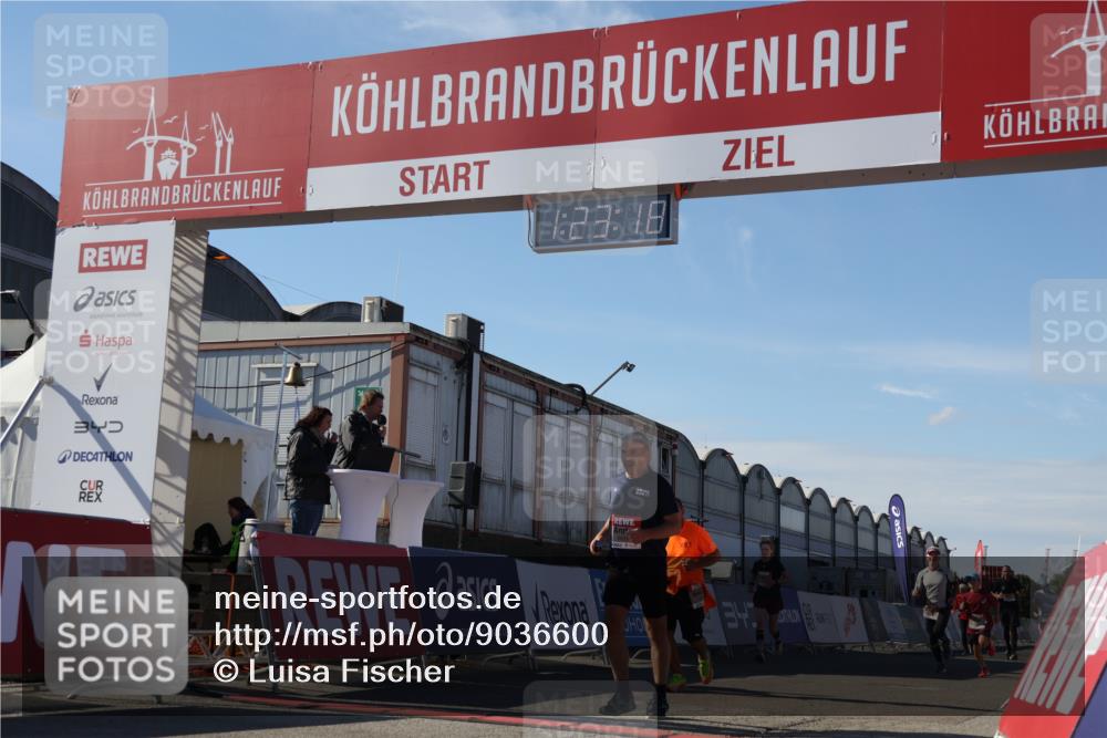 03.10.2025 - Köhlbrandbrückenlauf Luisa Fischer http://msf.ph/oto/9036600 03.10.2025 13:23:16 Ziel 4339, 4553, 4904, 4905, 4911, 5076, 5573, 5712, 5716, 6071, 6277, 6618, 6619, 6652, 6653 meine-sportfotos.de