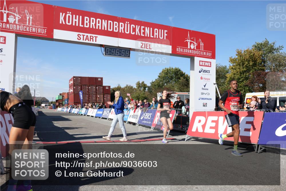 03.10.2025 - Köhlbrandbrückenlauf Lena Gebhardt http://msf.ph/oto/9036603 03.10.2025 12:46:55 Ziel 6483, 6516, 6740 meine-sportfotos.de