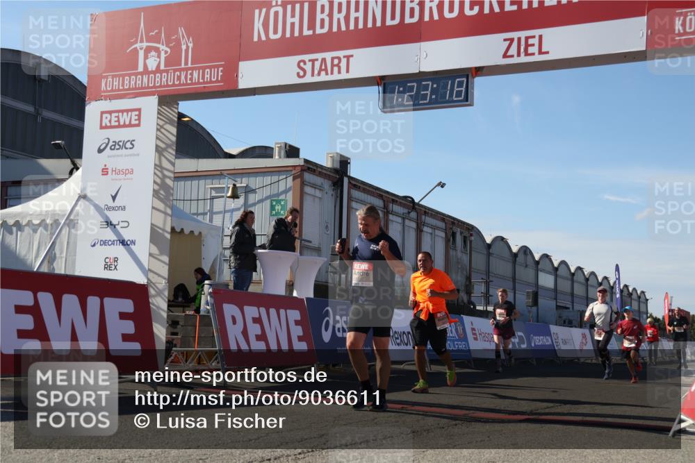 03.10.2025 - Köhlbrandbrückenlauf Luisa Fischer http://msf.ph/oto/9036611 03.10.2025 13:23:17 Ziel 4339, 4553, 4904, 4905, 4911, 5076, 5573, 5712, 5716, 6071, 6277, 6618, 6619, 6652, 6653 meine-sportfotos.de