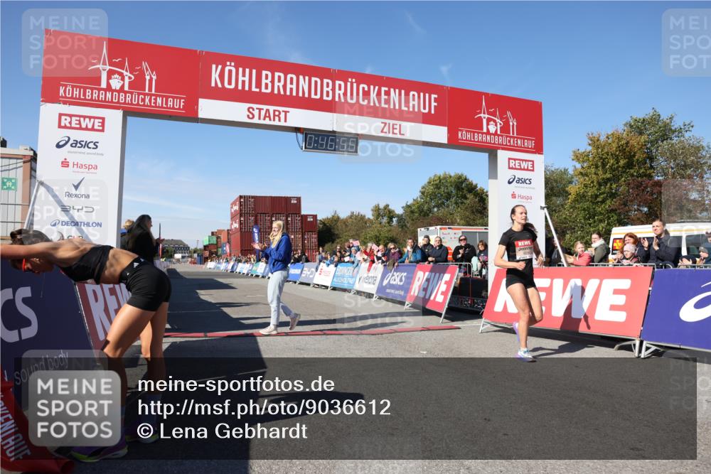 03.10.2025 - Köhlbrandbrückenlauf Lena Gebhardt http://msf.ph/oto/9036612 03.10.2025 12:46:56 Ziel 6483, 6516, 6740 meine-sportfotos.de