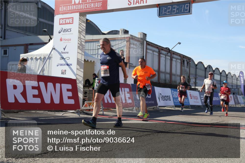 03.10.2025 - Köhlbrandbrückenlauf Luisa Fischer http://msf.ph/oto/9036624 03.10.2025 13:23:18 Ziel 4339, 4553, 4904, 4905, 4911, 5076, 5573, 5712, 5716, 6277, 6618, 6619, 6652, 6653 meine-sportfotos.de