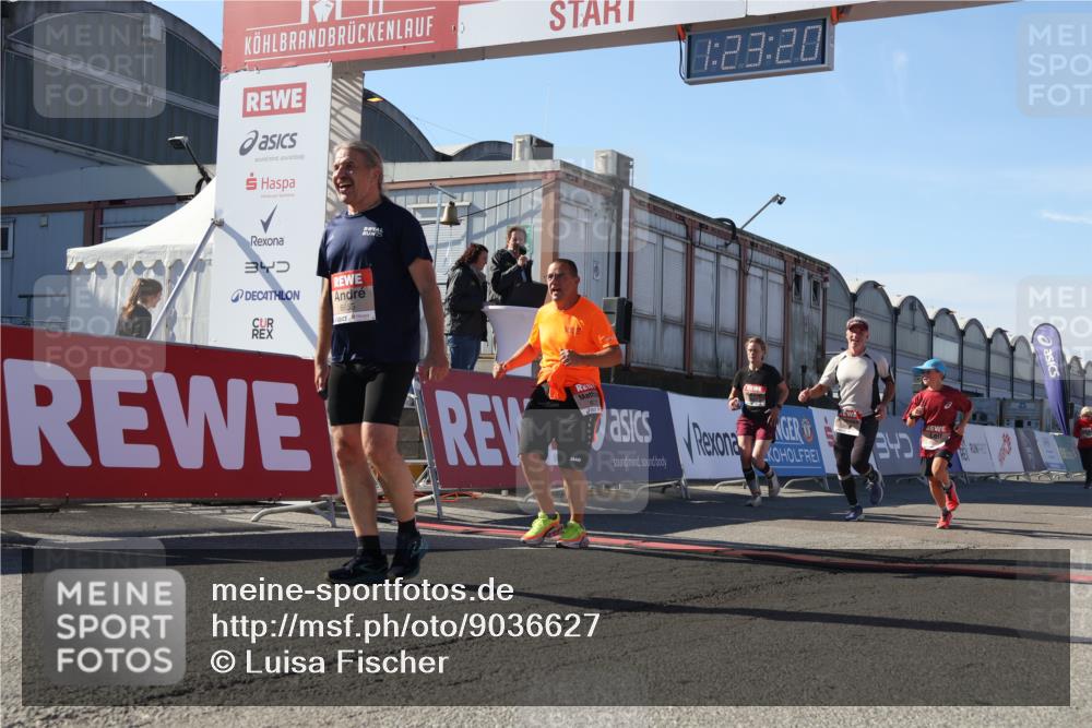 03.10.2025 - Köhlbrandbrückenlauf Luisa Fischer http://msf.ph/oto/9036627 03.10.2025 13:23:18 Ziel 4339, 4553, 4904, 4905, 4911, 5076, 5573, 5712, 5716, 6277, 6618, 6619, 6652, 6653 meine-sportfotos.de