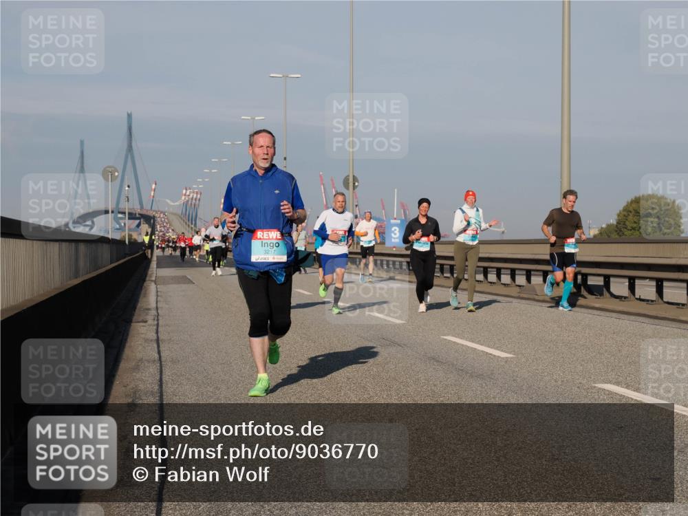 03.10.2025 - Köhlbrandbrückenlauf Fabian Wolf http://msf.ph/oto/9036770 03.10.2025 09:51:23 Position 3 3217, 3 meine-sportfotos.de