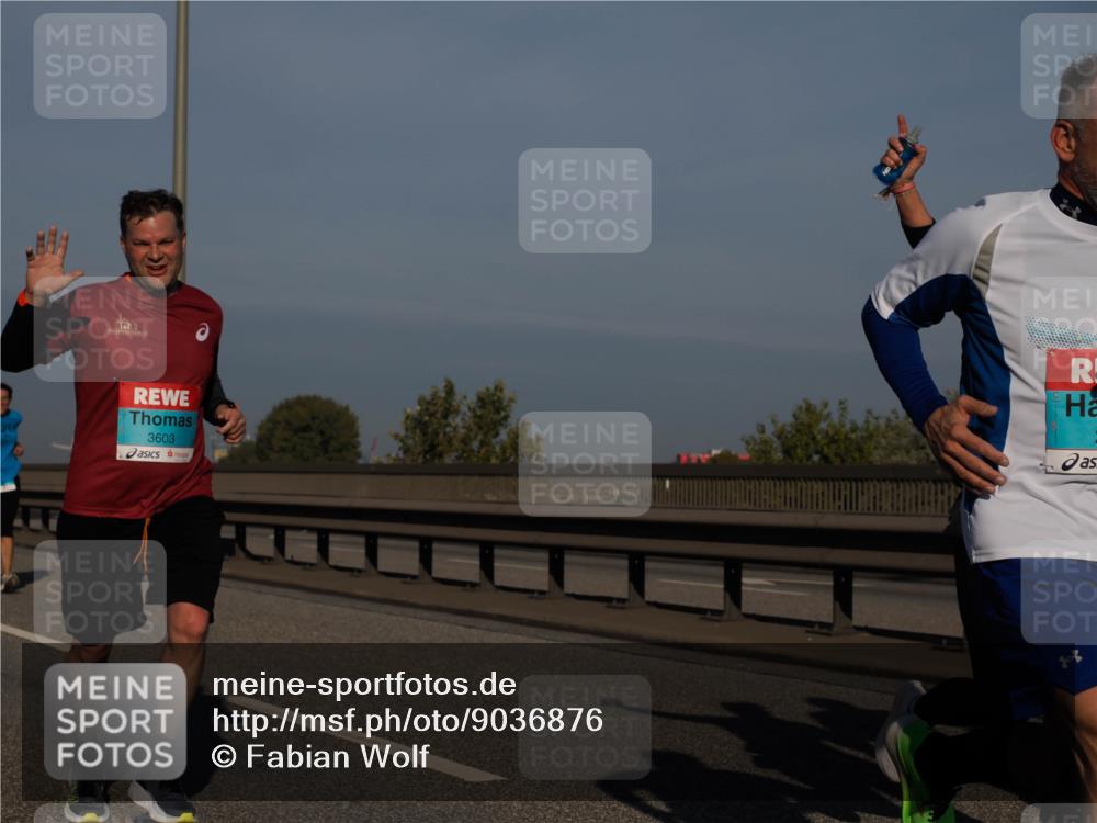 03.10.2025 - Köhlbrandbrückenlauf Fabian Wolf http://msf.ph/oto/9036876 03.10.2025 09:51:29 Position 3 3603 meine-sportfotos.de