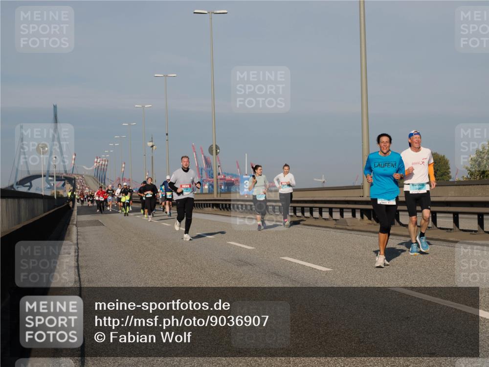 03.10.2025 - Köhlbrandbrückenlauf Fabian Wolf http://msf.ph/oto/9036907 03.10.2025 09:51:31 Position 3  meine-sportfotos.de