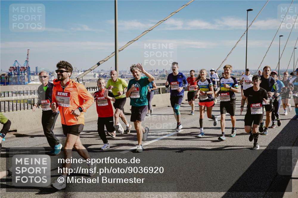 03.10.2025 - Köhlbrandbrückenlauf Michael Burmester http://msf.ph/oto/9036920 03.10.2025 12:29:38 Position 1 6726, 5023 meine-sportfotos.de