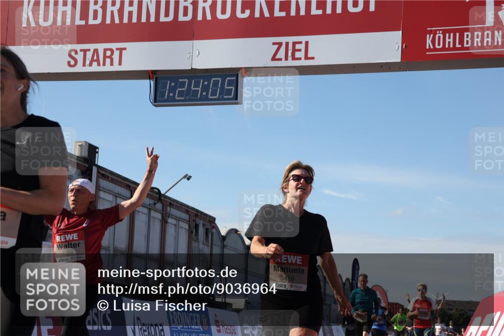03.10.2025 - Köhlbrandbrückenlauf Luisa Fischer http://msf.ph/oto/9036964 03.10.2025 13:24:04 Ziel 4647, 4657, 5106, 5361, 5387, 5389, 5419, 5709, 5742, 6119, 6442, 6443, 6557, 6643, 6701 meine-sportfotos.de