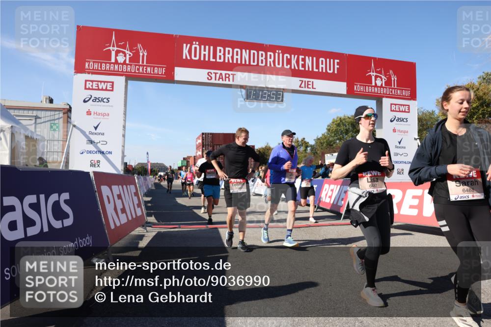 03.10.2025 - Köhlbrandbrückenlauf Lena Gebhardt http://msf.ph/oto/9036990 03.10.2025 13:13:53 Ziel 4188, 4306, 4348, 4522, 4612, 4642, 4868, 5078, 5640, 5700, 5802, 5884, 5886, 6125, 6227, 6228, 6366, 6487, 6488, 6604, 6766 meine-sportfotos.de