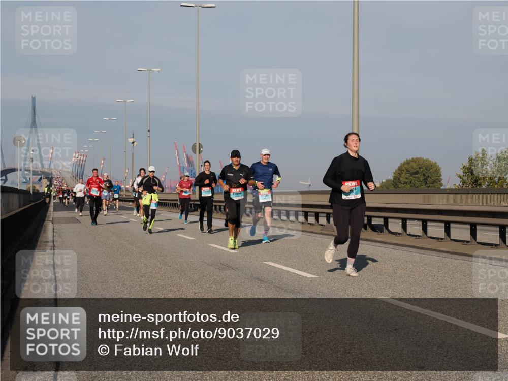 03.10.2025 - Köhlbrandbrückenlauf Fabian Wolf http://msf.ph/oto/9037029 03.10.2025 09:51:40 Position 3  meine-sportfotos.de