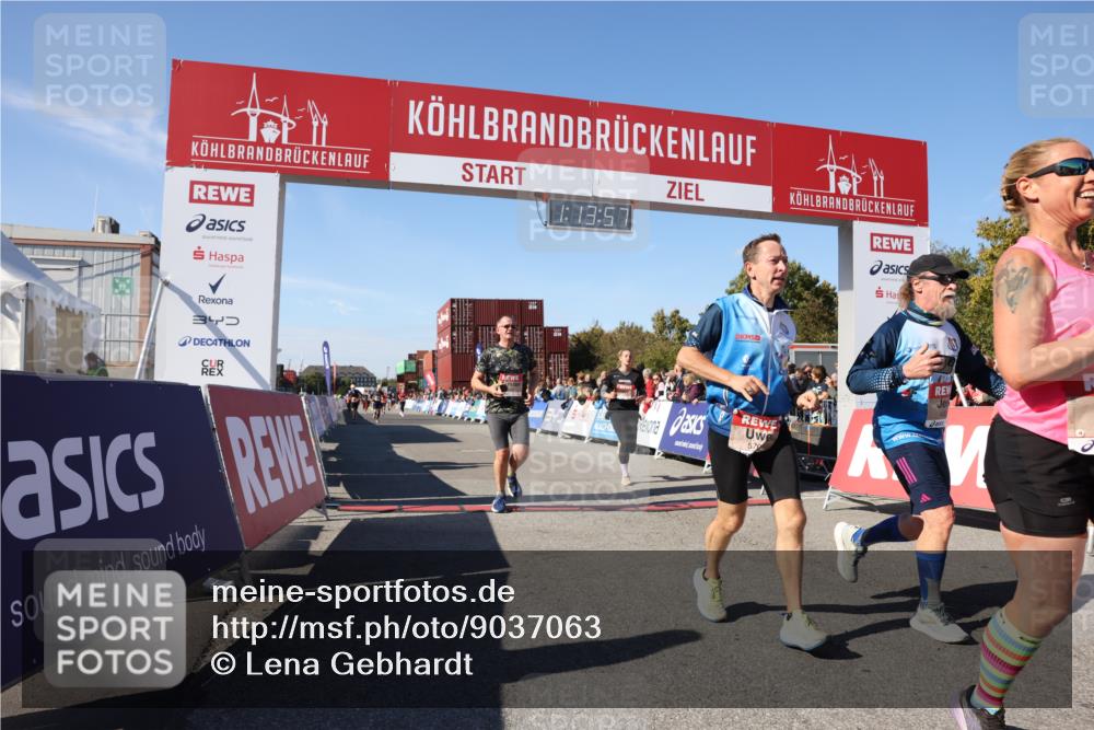 03.10.2025 - Köhlbrandbrückenlauf Lena Gebhardt http://msf.ph/oto/9037063 03.10.2025 13:13:58 Ziel 4188, 4306, 4348, 4522, 4612, 4642, 4868, 5078, 5640, 5700, 5727, 6125, 6227, 6228, 6318, 6487, 6488, 6604, 6766 meine-sportfotos.de