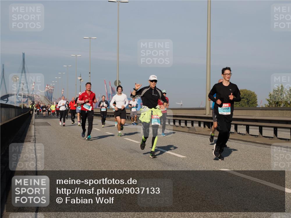 03.10.2025 - Köhlbrandbrückenlauf Fabian Wolf http://msf.ph/oto/9037133 03.10.2025 09:51:45 Position 3 3411 meine-sportfotos.de