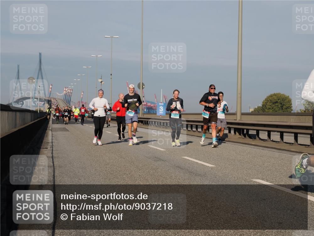 03.10.2025 - Köhlbrandbrückenlauf Fabian Wolf http://msf.ph/oto/9037218 03.10.2025 09:51:50 Position 3 10, 3, 3 meine-sportfotos.de