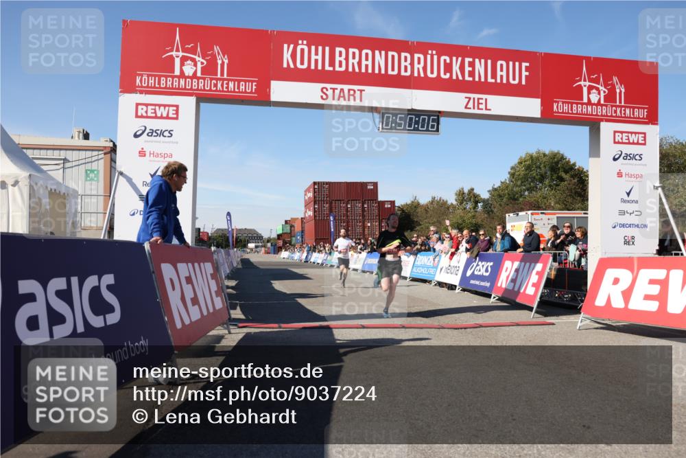 03.10.2025 - Köhlbrandbrückenlauf Lena Gebhardt http://msf.ph/oto/9037224 03.10.2025 12:50:07 Ziel 4035, 6086 meine-sportfotos.de