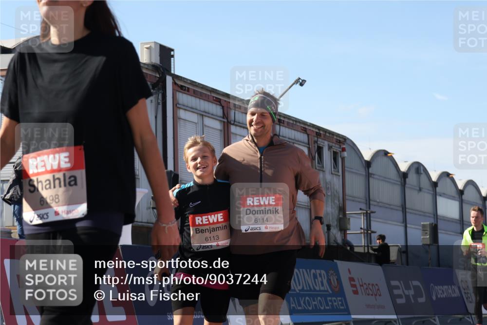 03.10.2025 - Köhlbrandbrückenlauf Luisa Fischer http://msf.ph/oto/9037244 03.10.2025 13:24:41 Ziel 4535, 4786, 4810, 5150, 5394, 6039, 6113, 6114, 6149, 6150, 6198, 6210, 6211, 6473, 6551, 6598, 6599 meine-sportfotos.de