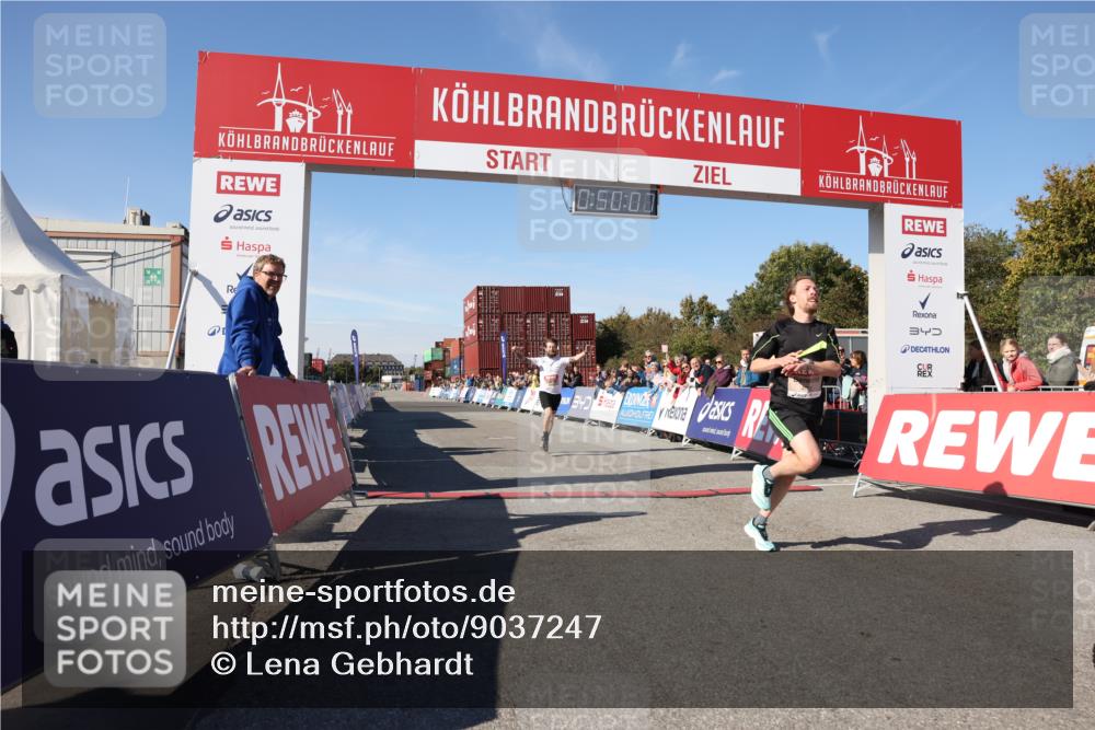 03.10.2025 - Köhlbrandbrückenlauf Lena Gebhardt http://msf.ph/oto/9037247 03.10.2025 12:50:07 Ziel 4035, 6086 meine-sportfotos.de