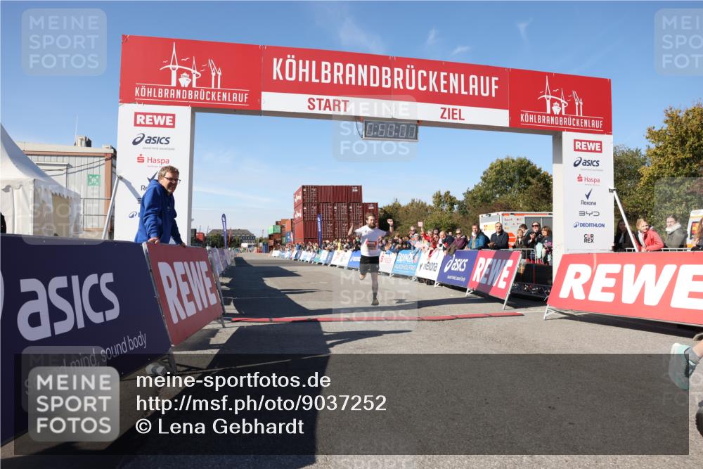 03.10.2025 - Köhlbrandbrückenlauf Lena Gebhardt http://msf.ph/oto/9037252 03.10.2025 12:50:08 Ziel 4035, 6086 meine-sportfotos.de