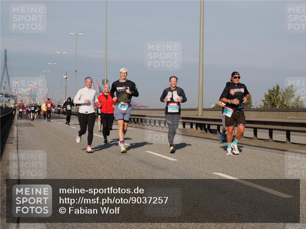 03.10.2025 - Köhlbrandbrückenlauf Fabian Wolf http://msf.ph/oto/9037257 03.10.2025 09:51:52 Position 3 70, 3, 3278 meine-sportfotos.de
