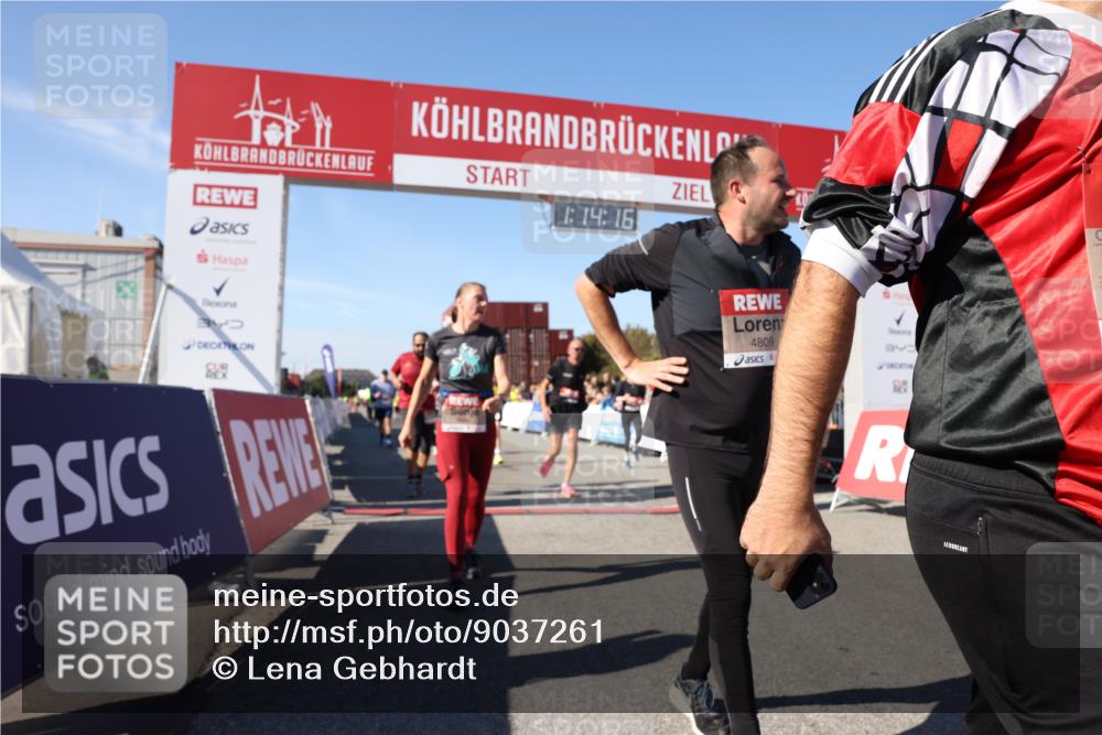 03.10.2025 - Köhlbrandbrückenlauf Lena Gebhardt http://msf.ph/oto/9037261 03.10.2025 13:14:16 Ziel 4313, 4437, 4569, 4641, 4728, 4776, 4785, 4809, 4888, 5282, 6327, 6418, 6735 meine-sportfotos.de