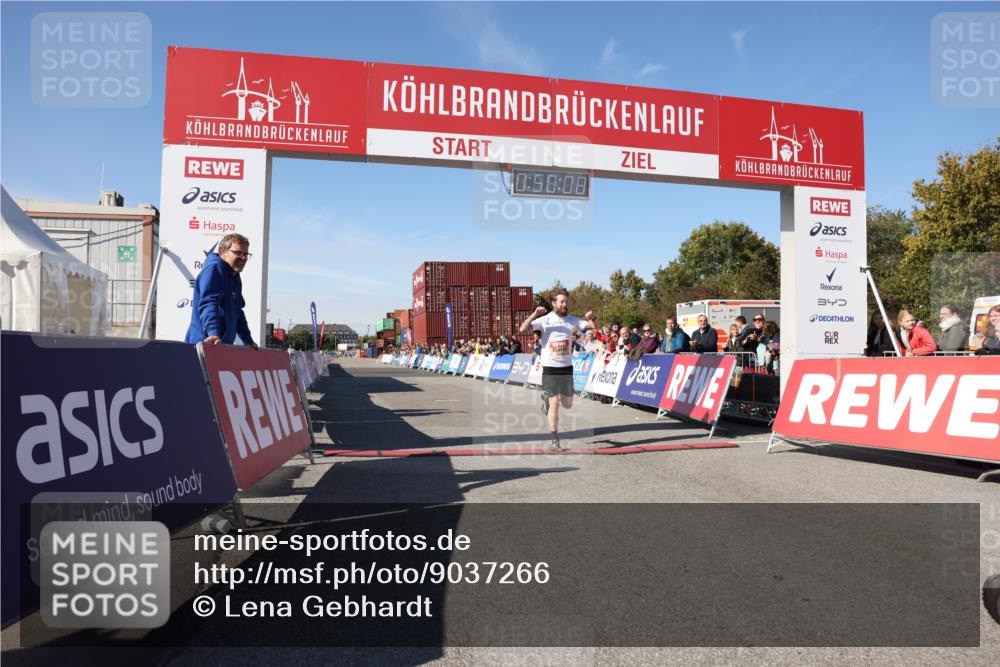 03.10.2025 - Köhlbrandbrückenlauf Lena Gebhardt http://msf.ph/oto/9037266 03.10.2025 12:50:08 Ziel 4035, 6086 meine-sportfotos.de
