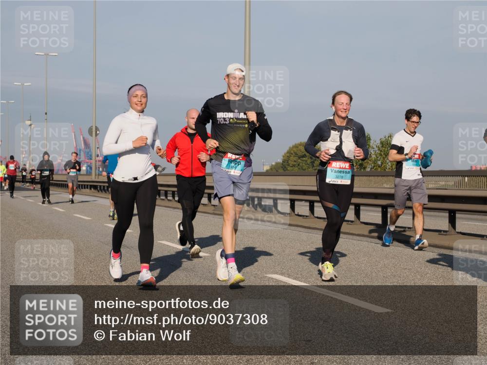 03.10.2025 - Köhlbrandbrückenlauf Fabian Wolf http://msf.ph/oto/9037308 03.10.2025 09:51:54 Position 3 70, 3, 3278 meine-sportfotos.de