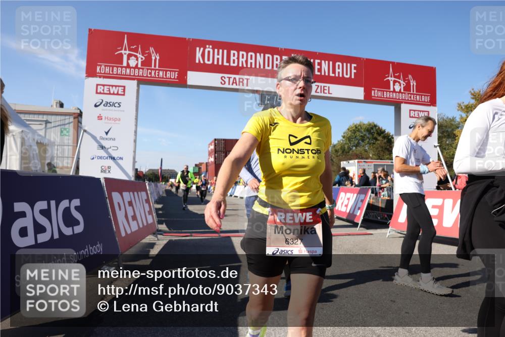 03.10.2025 - Köhlbrandbrückenlauf Lena Gebhardt http://msf.ph/oto/9037343 03.10.2025 13:14:22 Ziel 4426, 4437, 4569, 4641, 4728, 4776, 4809, 4888, 5132, 5282, 5902, 5903, 6012, 6327, 6418, 6512, 6735 meine-sportfotos.de
