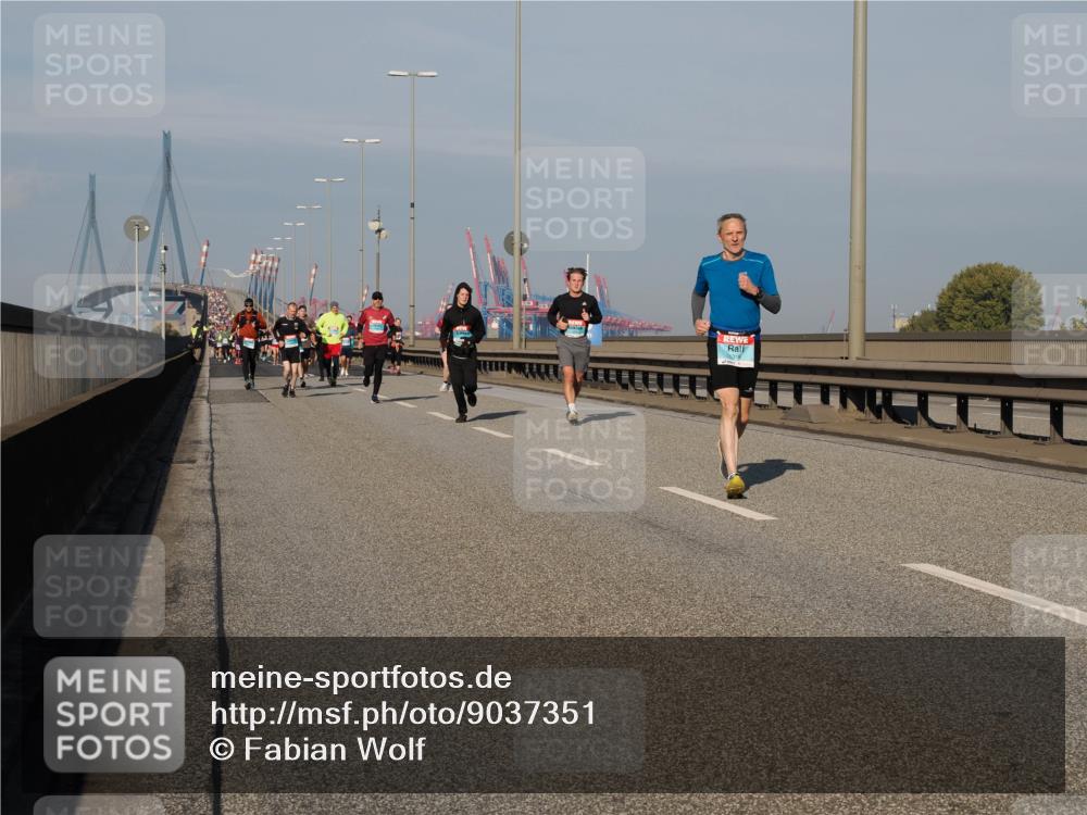 03.10.2025 - Köhlbrandbrückenlauf Fabian Wolf http://msf.ph/oto/9037351 03.10.2025 09:51:57 Position 3 1319 meine-sportfotos.de