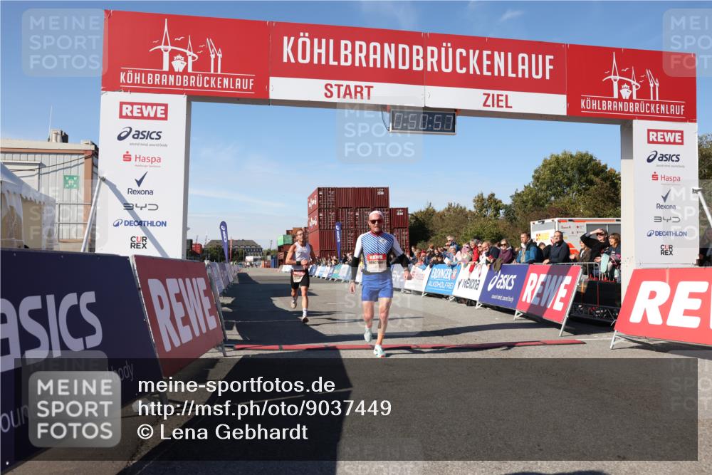 03.10.2025 - Köhlbrandbrückenlauf Lena Gebhardt http://msf.ph/oto/9037449 03.10.2025 12:50:58 Ziel 4072, 6216, 6552 meine-sportfotos.de
