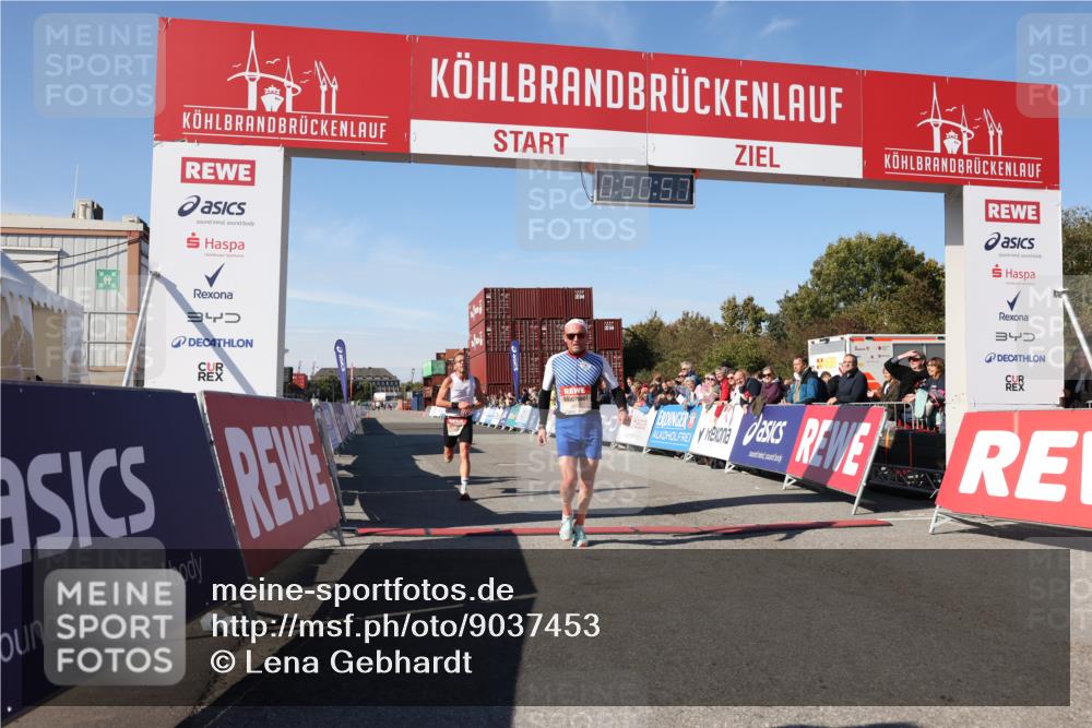 03.10.2025 - Köhlbrandbrückenlauf Lena Gebhardt http://msf.ph/oto/9037453 03.10.2025 12:50:58 Ziel 4072, 6216, 6552 meine-sportfotos.de