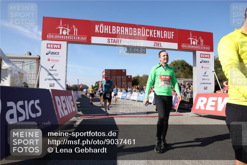 03.10.2025 - Köhlbrandbrückenlauf Lena Gebhardt http://msf.ph/oto/9037461 03.10.2025 13:14:34 Ziel 4259, 4400, 4424, 4426, 4509, 4684, 4692, 4788, 5132, 5249, 5782, 5805, 5902, 5903, 6012, 6512, 6849 meine-sportfotos.de
