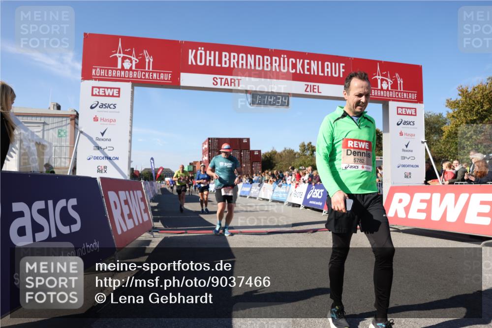 03.10.2025 - Köhlbrandbrückenlauf Lena Gebhardt http://msf.ph/oto/9037466 03.10.2025 13:14:35 Ziel 4259, 4400, 4424, 4426, 4509, 4684, 4692, 4788, 5132, 5249, 5782, 5805, 5902, 5903, 6316, 6448, 6849 meine-sportfotos.de