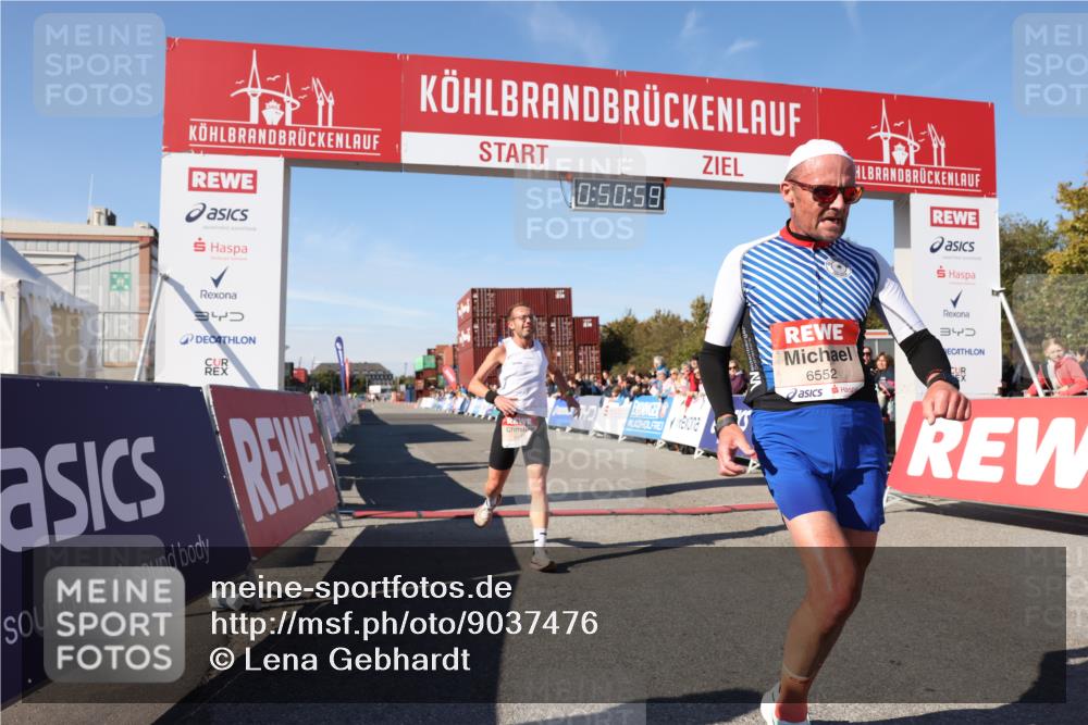 03.10.2025 - Köhlbrandbrückenlauf Lena Gebhardt http://msf.ph/oto/9037476 03.10.2025 12:50:59 Ziel 4072, 6216, 6552 meine-sportfotos.de